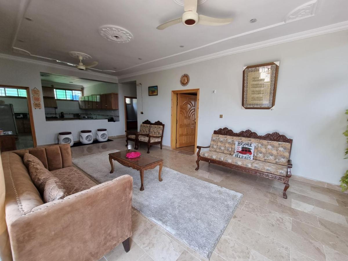 Srinagar Homes Muzaffarabad Exterior photo